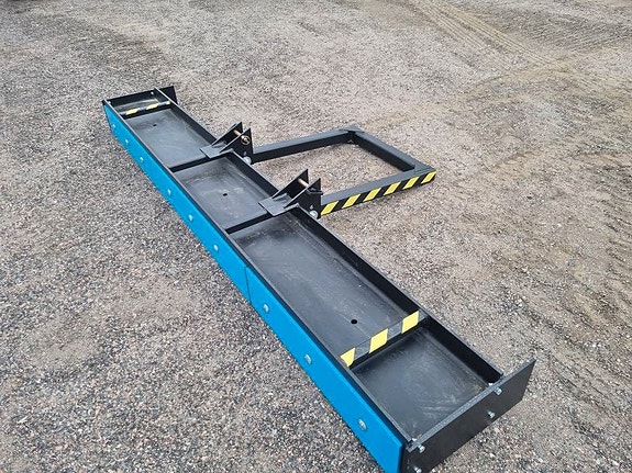 Dala-Gripen Vägskrapa för skogsmaskin