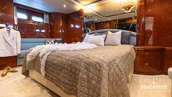 Elegance 68 | 2x Man D2442 1300 hp 17 of 30