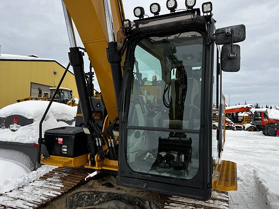 Uthyres / säljes Grävare Cat 316EL 3 of 7