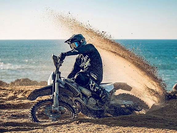 Triumph TF 450-E  / Höstkampanj / Räntefritt 24mån 4 of 11