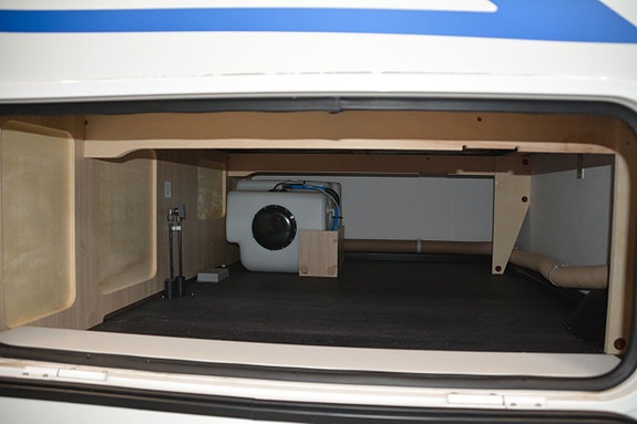 Caravelair Alba 400  Ny 13 of 17