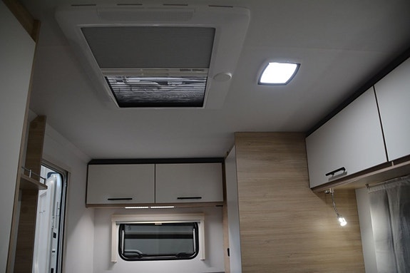 Caravelair Alba 400  Ny 8 of 17