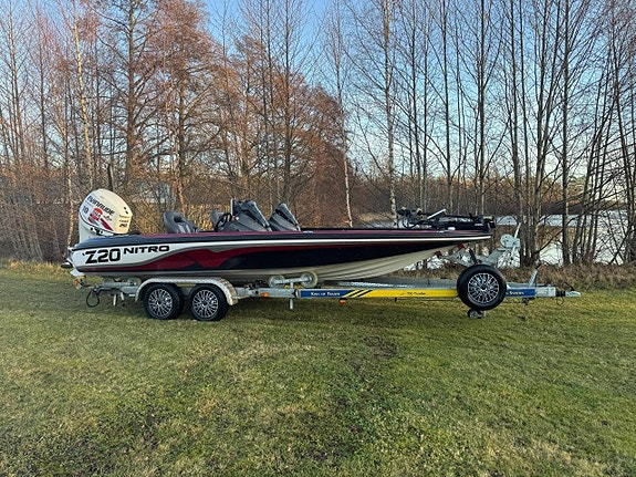 Nitro Z20 2017 uttagen 2018 Evinrude E-tec 2012 215timmar TK