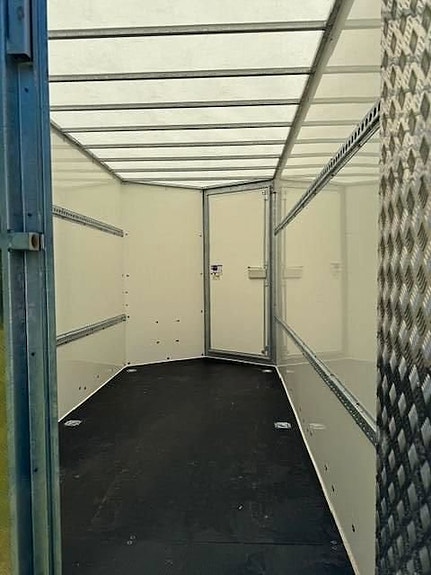 Ifor Williams BV 126 5 of 6