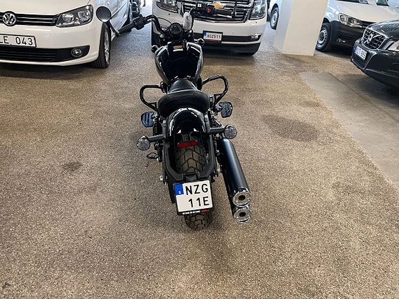 Indian Scout bobber Twenty 5 of 5