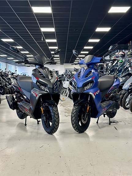 MOTO CR R9 Pure, Klass 1