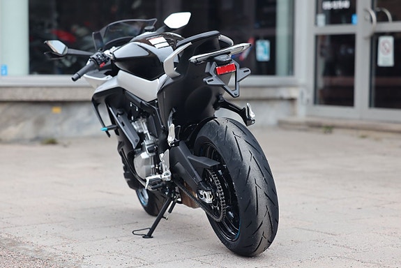 CFMOTO 675 SR-R | Nebula Black |  RÄNTEFRITT 3 of 20