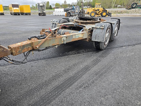 Dolly Närko 2 - Axlad