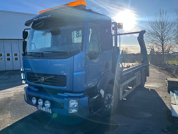 Volvo FL240 4x2 liftdumper 2013