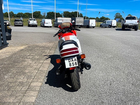 Honda Honda Cbr1000F 4 of 10