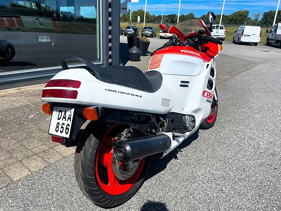 Honda Honda Cbr1000F 3 of 10