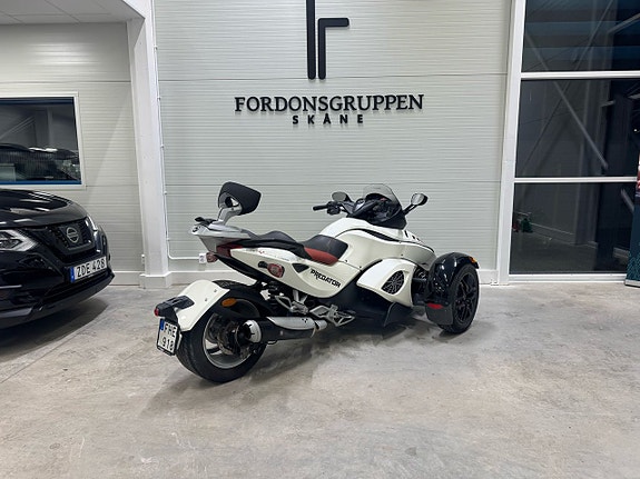 Can-Am Spyder RS 1.0 V2 5 of 8
