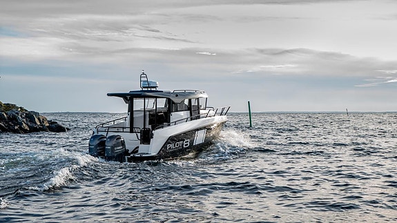 Finnmaster Pilot 8 / P8 -2023 med 2 x Yamaha F200XCA2 -2026 3 of 5