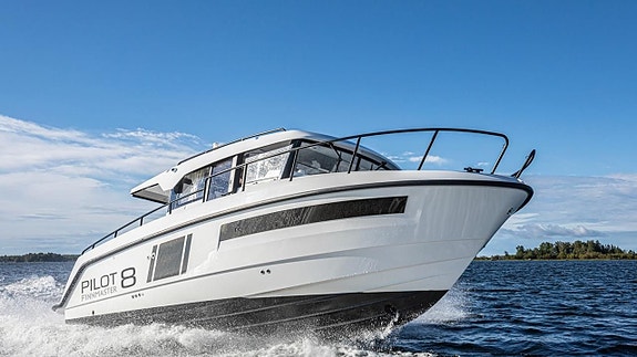 Finnmaster Pilot 8 / P8 -2023 med 2 x Yamaha F200XCA2 -2026 2 of 5