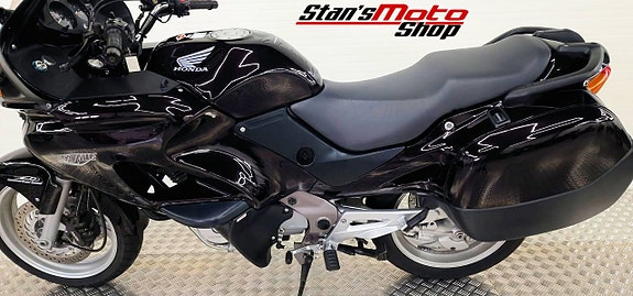 Honda Powersports NT650V Deauville 8 of 16
