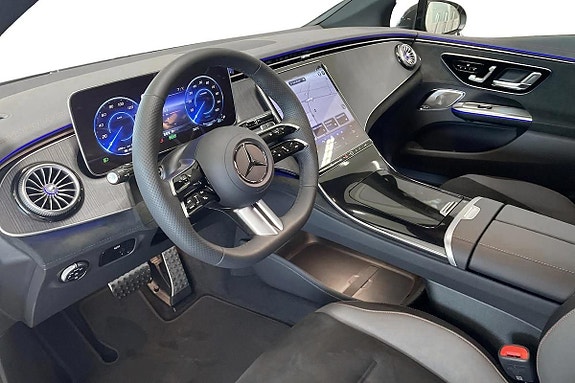 Mercedes-Benz EQE350 6 of 15