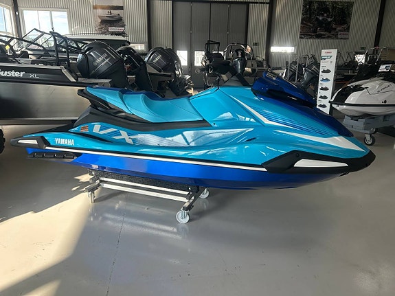 Yamaha VX Deluxe 2025 8 of 8