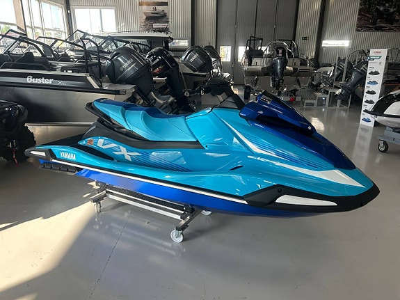 Yamaha VX Deluxe 2025 2 of 5