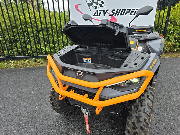 Can-Am Outlander XT-P 1000R Traktor B 2 of 15
