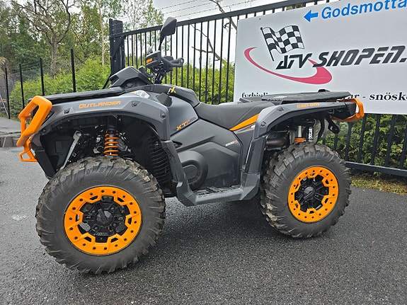 Can-Am Outlander XT-P 1000R Traktor B 3 of 15