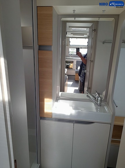 Adria ADORA 613 HT 12 of 14