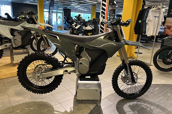 Stark Varg EX 80hk Medium *Räntefritt* 5 of 9