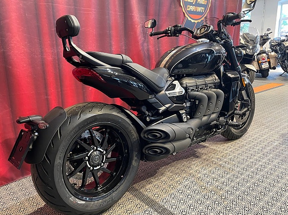 Triumph ROCKET 3 GT STORM *RÄNTEKAMPANJ* 5 of 5