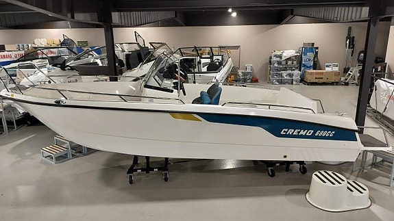 Cremo 680 CC 2025 + Yamaha F200XB