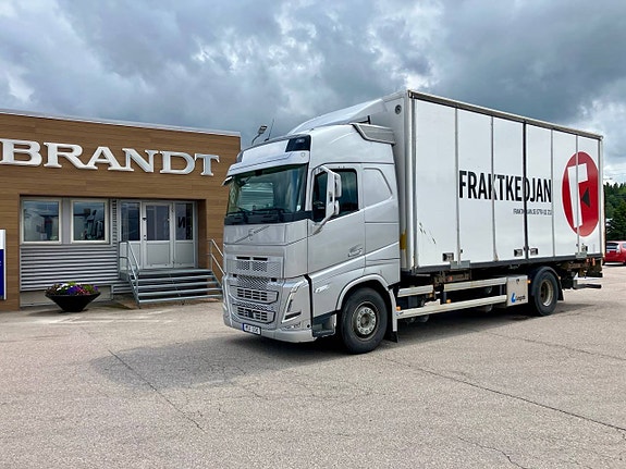 Volvo FH460 Lagab 2 of 6