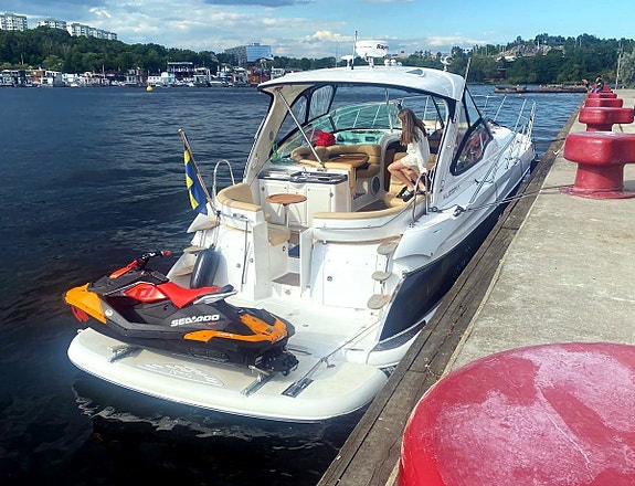 Doral 455 Alegria 2008 Volvo Penta IPS-600 2 of 5