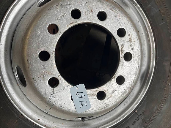 Michelin 235/75R17.5 Hjul 10 bult ej konad 7 of 8