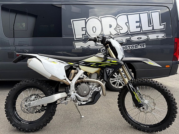 Triumph TF 450-E / Räntefritt 24mån