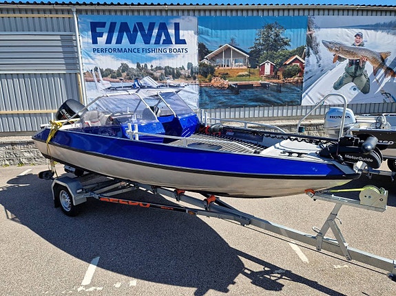 Buster XL med Suzuki 90hk 4 Takt ekolod samt elmotor litium