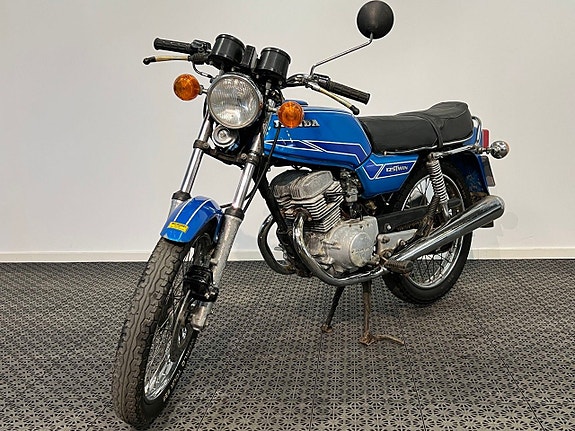 Honda CB 125 T 5 of 10
