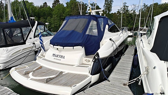 Sunseeker Portofino 46 2004  Finland 2 of 12