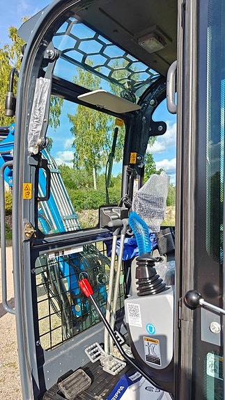 Minigrävare 3 ton Nya Rippa R32 PRO AC, med nya hytten. 8 of 12