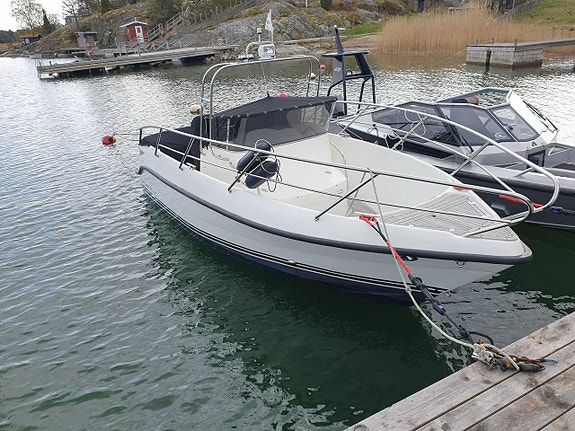 Westline 25 Sport V8 – 2012, låg gångtid & Välutrustad! 3 of 5