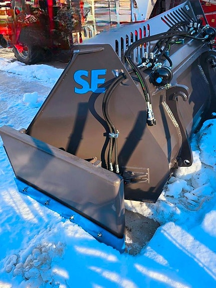 SE Equipment  Klaffskopa 3,5m3 2 of 5