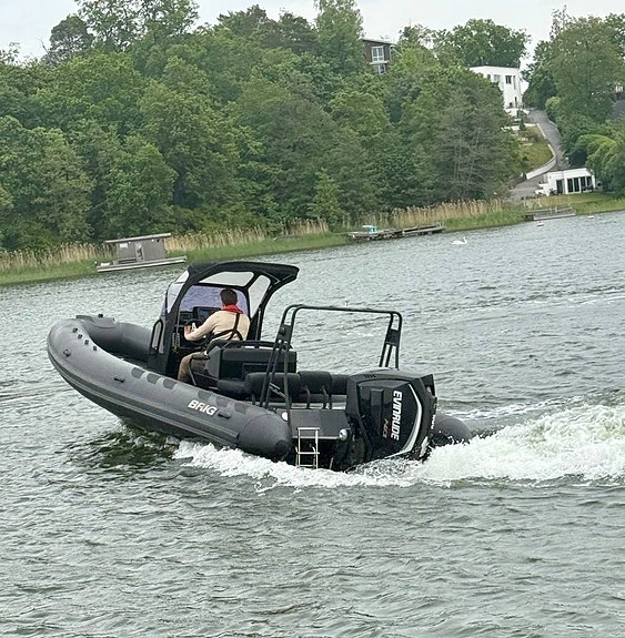 Kampanj / Brig Navigator 700 2016 / Evinrude G2 200hk