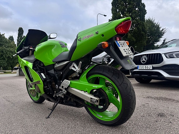 Kawasaki Ninja ZX-12R 1.2 LIMITED  EDITON  191/400 6 of 12