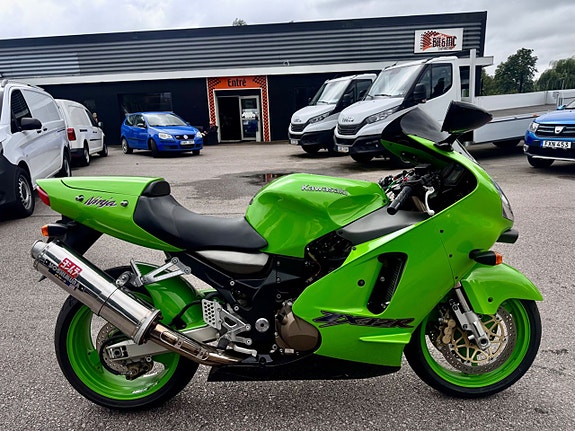 Kawasaki Ninja ZX-12R 1.2 LIMITED  EDITON  191/400 11 of 12