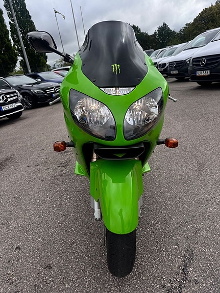Kawasaki Ninja ZX-12R 1.2 LIMITED  EDITON  191/400 9 of 12