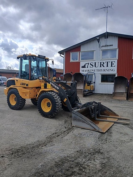 Hjullastare Volvo L30 HS uthyres 4 of 4