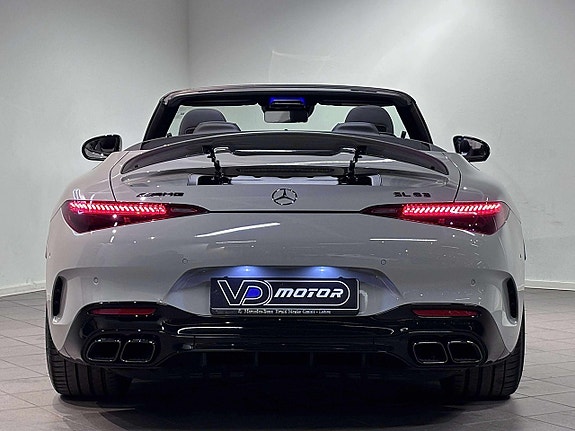 Mercedes-Benz AMG GT Black Series 9 of 27