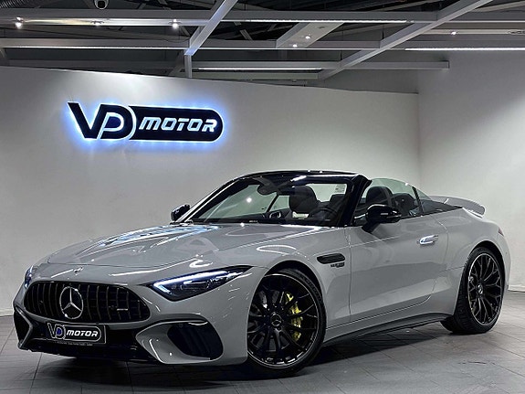 Mercedes-Benz AMG GT Black Series 4 of 5