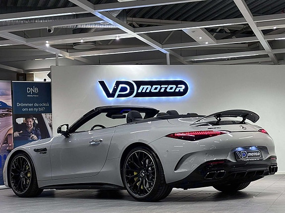 Mercedes-Benz AMG GT Black Series 3 of 5