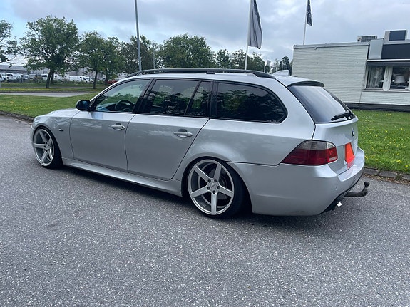 BMW 530xd A-Traktor, Touring M Sport Euro 4 3 of 19
