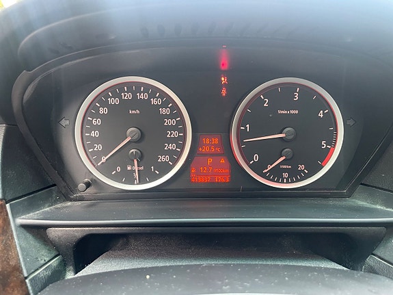 BMW 530xd A-Traktor, Touring M Sport Euro 4 15 of 19