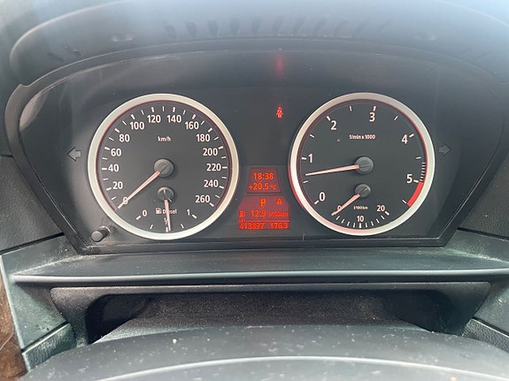 BMW 530xd A-Traktor, Touring M Sport Euro 4 16 of 19