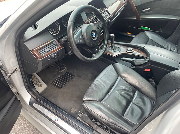 BMW 530xd A-Traktor, Touring M Sport Euro 4 10 of 19